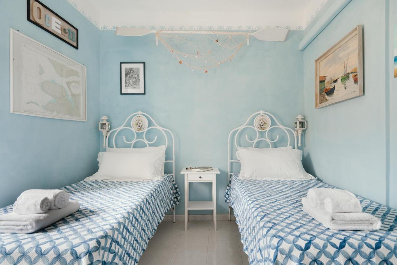 Montecosaro  B&B La Finestra Sul Campanile المظهر الخارجي الصورة