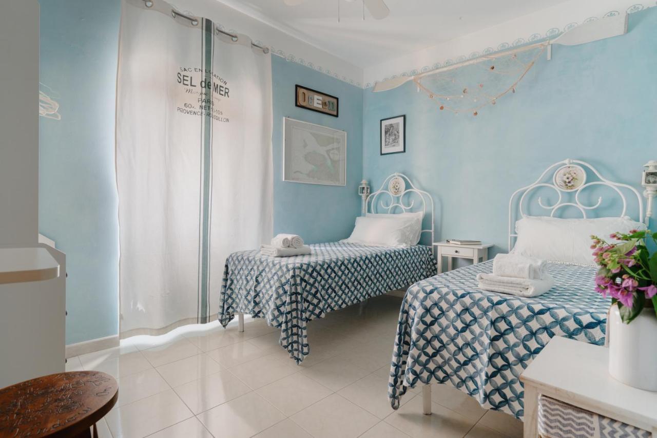 Montecosaro  B&B La Finestra Sul Campanile المظهر الخارجي الصورة